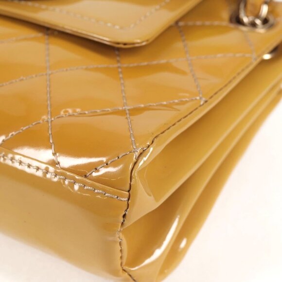 CHANEL Matelasse Chain Shoulder Bag - Picture 9 of 16